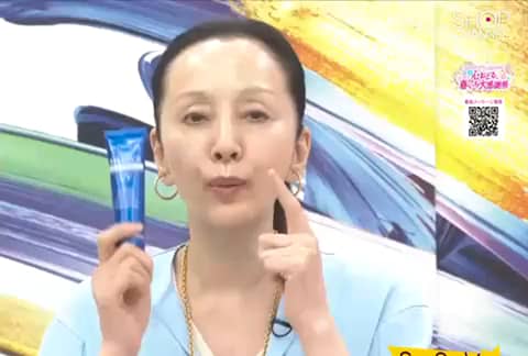 パルマディーバ ハリ感ベールで お肌引き締めツヤ肌へ！ UV