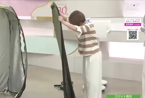 ワンタッチでパッと開く コンパクトで簡単組み立て 緊急トイレテント