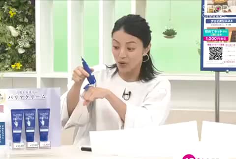 グローブインボトル お肌の乾燥を防ぎ 水分・油分を補い保つ 手