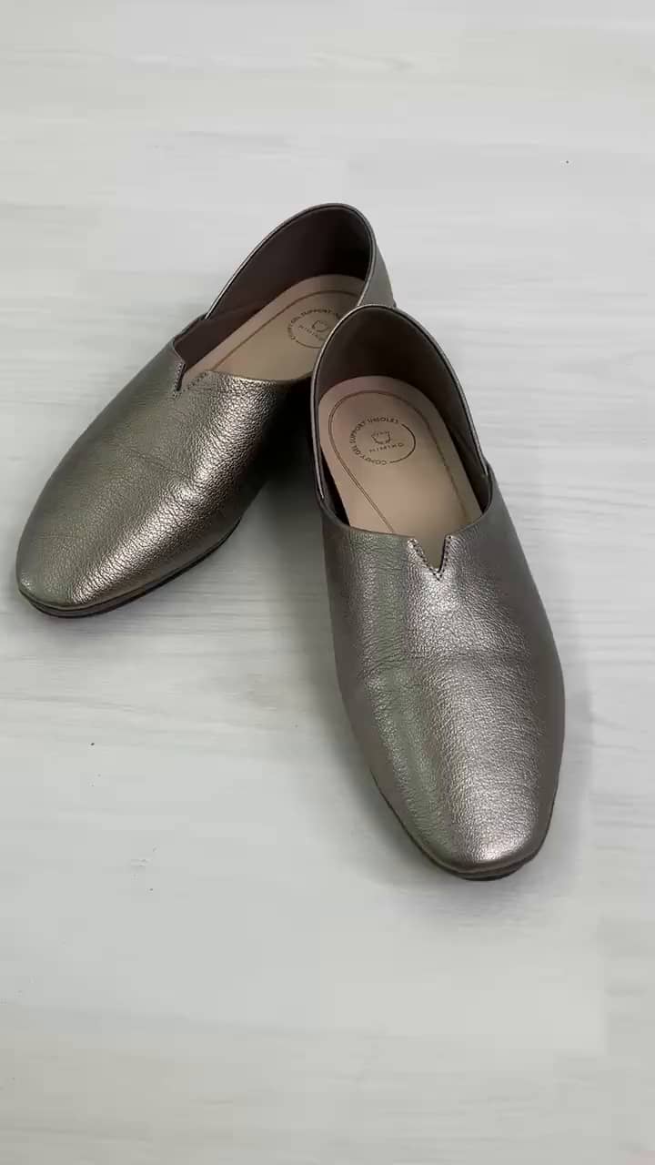 卑弥呼 “快適ウォークシリーズ” 日本製 はっ水牛革 ソフト