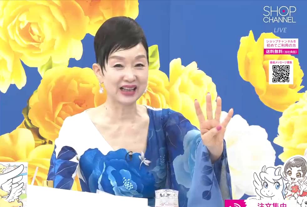 チェンジ さらりとした質感で UVカット＆ 透明感のある肌を演出 新