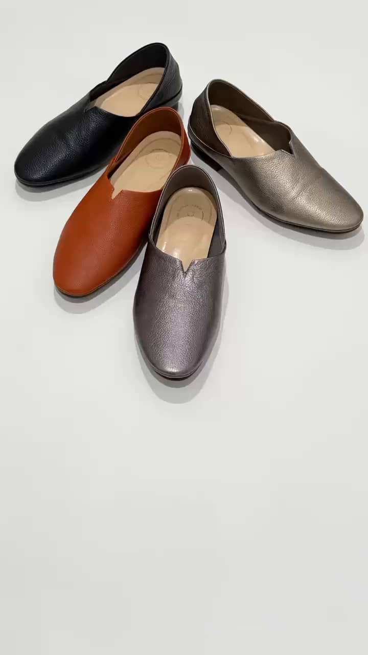 卑弥呼 “快適ウォークシリーズ” 日本製 はっ水牛革 ソフト