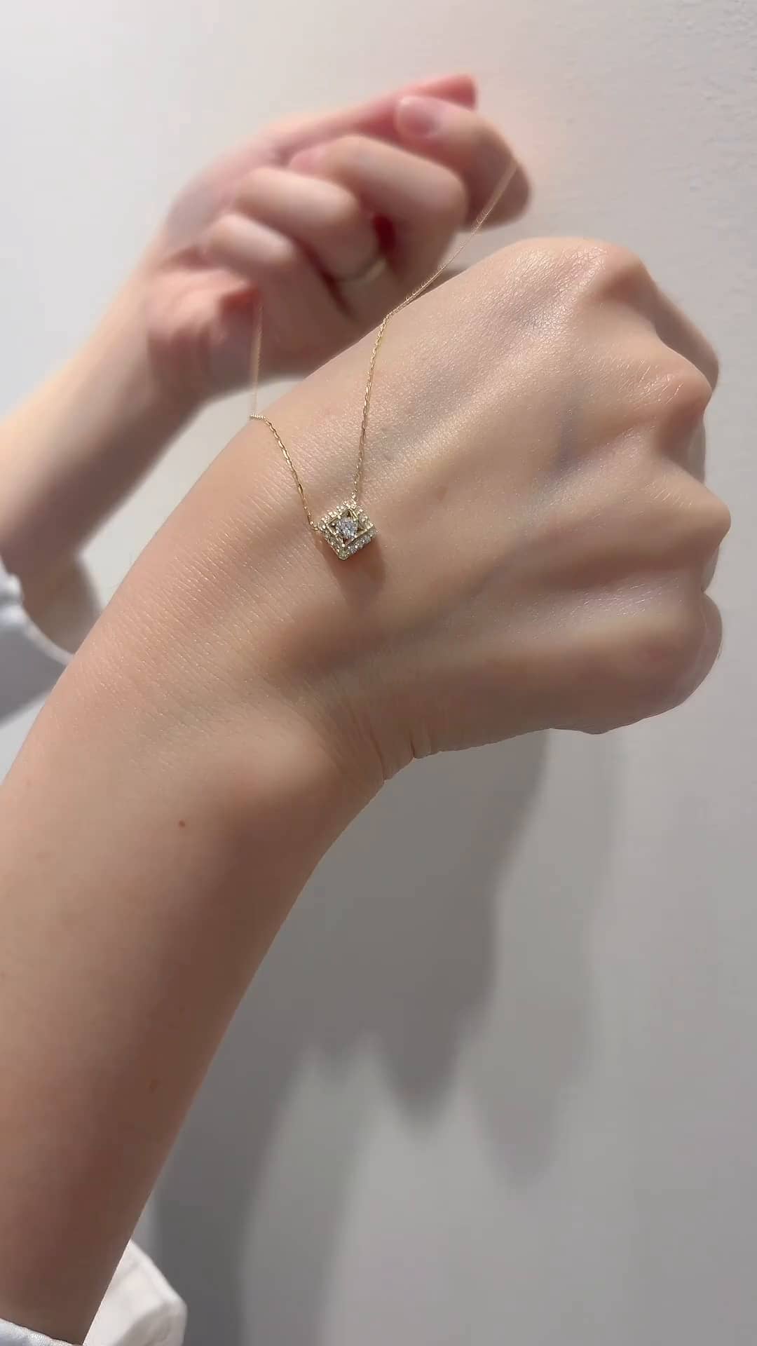 bijou SOPHIA セレオ国分寺店 濵中 愛美