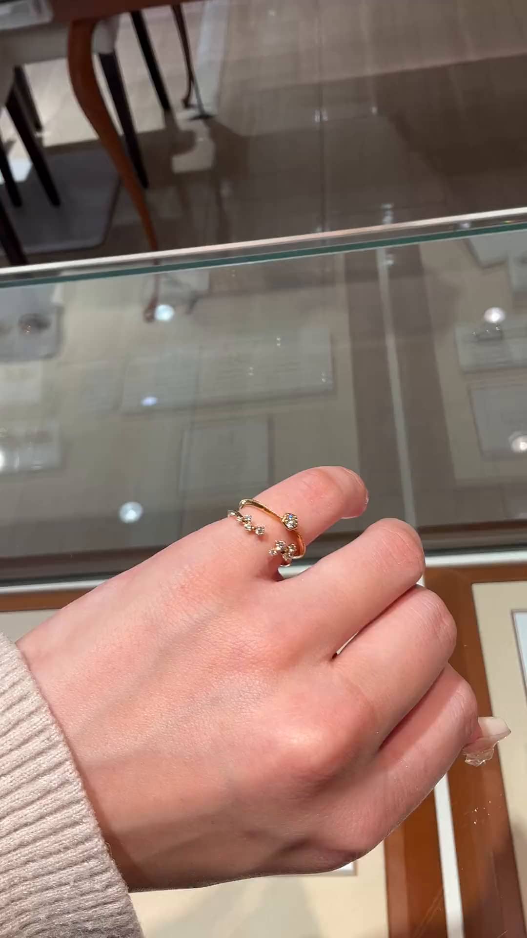 bijou SOPHIA ららぽーと湘南平塚店 AIKA