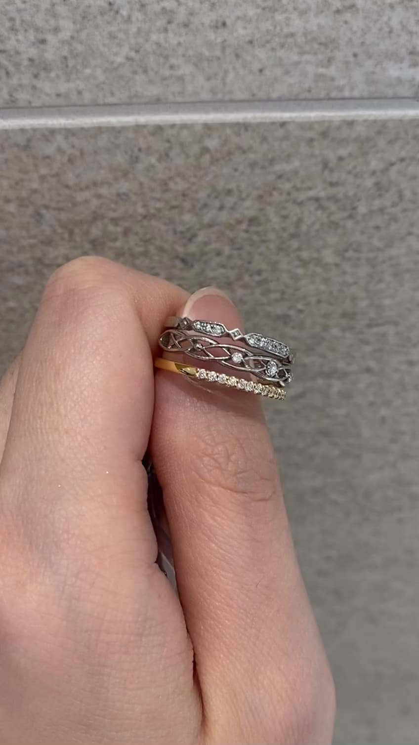 festaria bijou SOPHIA 博多阪急店 REINA