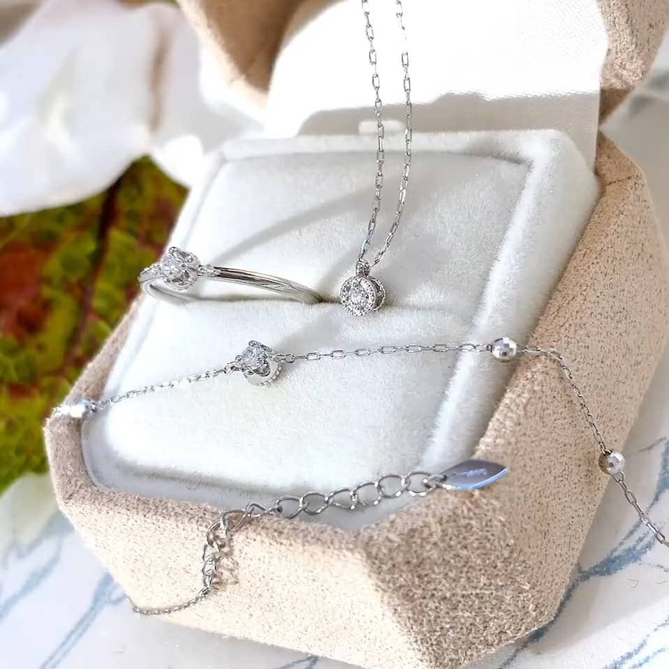 festaria bijou SOPHIA 三井アウトレットパーク札幌北広島店 田中 千晶