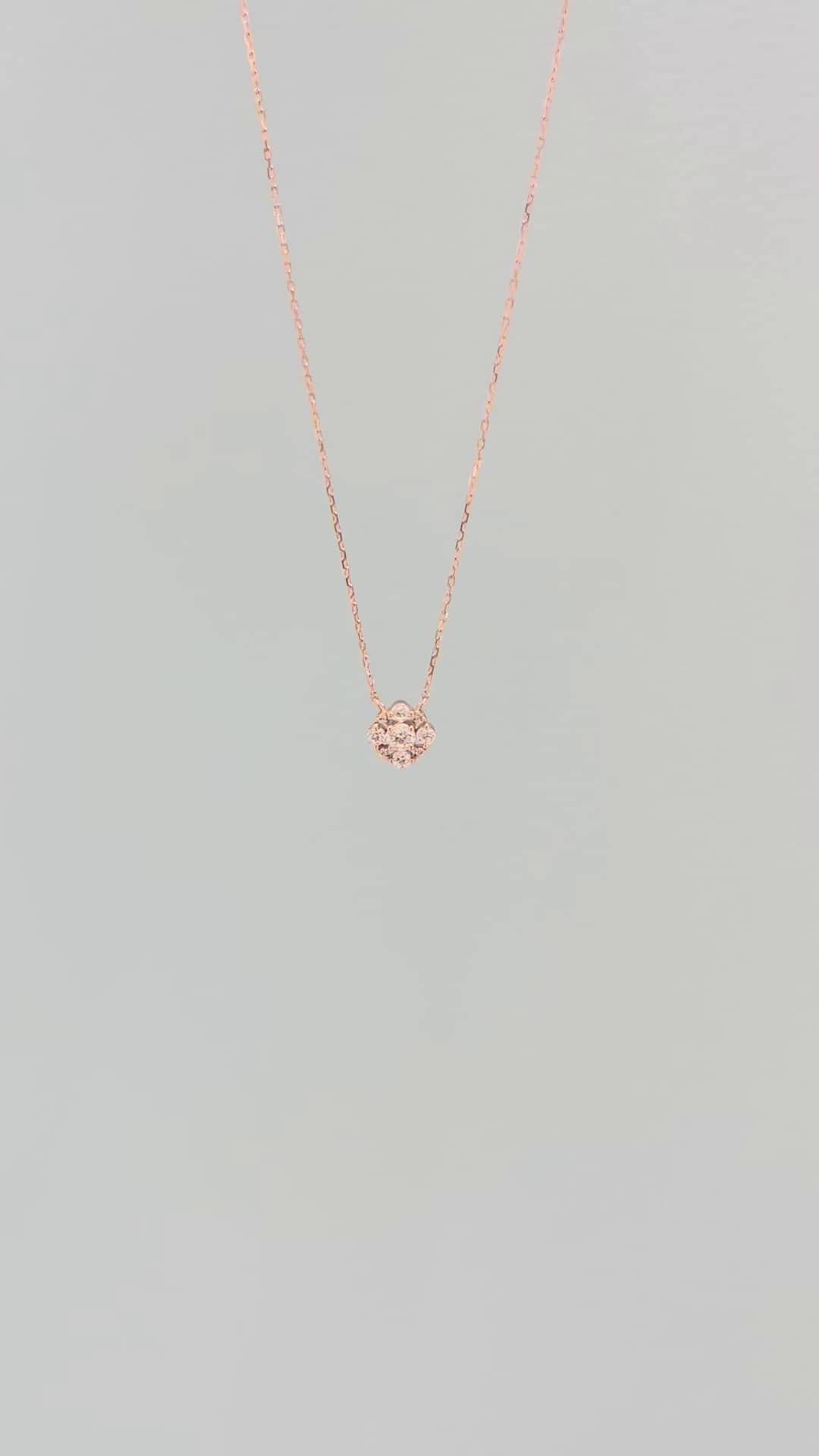 bijou SOPHIA イオンモール沖縄ライカム店 宇座 佳歩