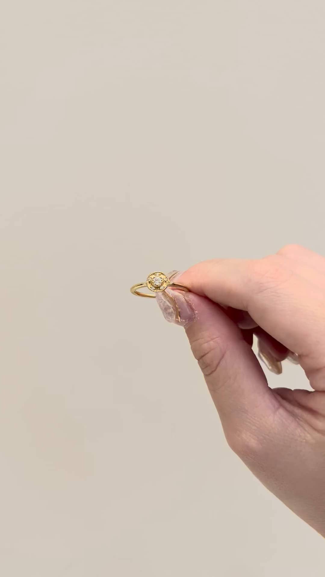 bijou SOPHIA イオンモール沖縄ライカム店 宇座 佳歩