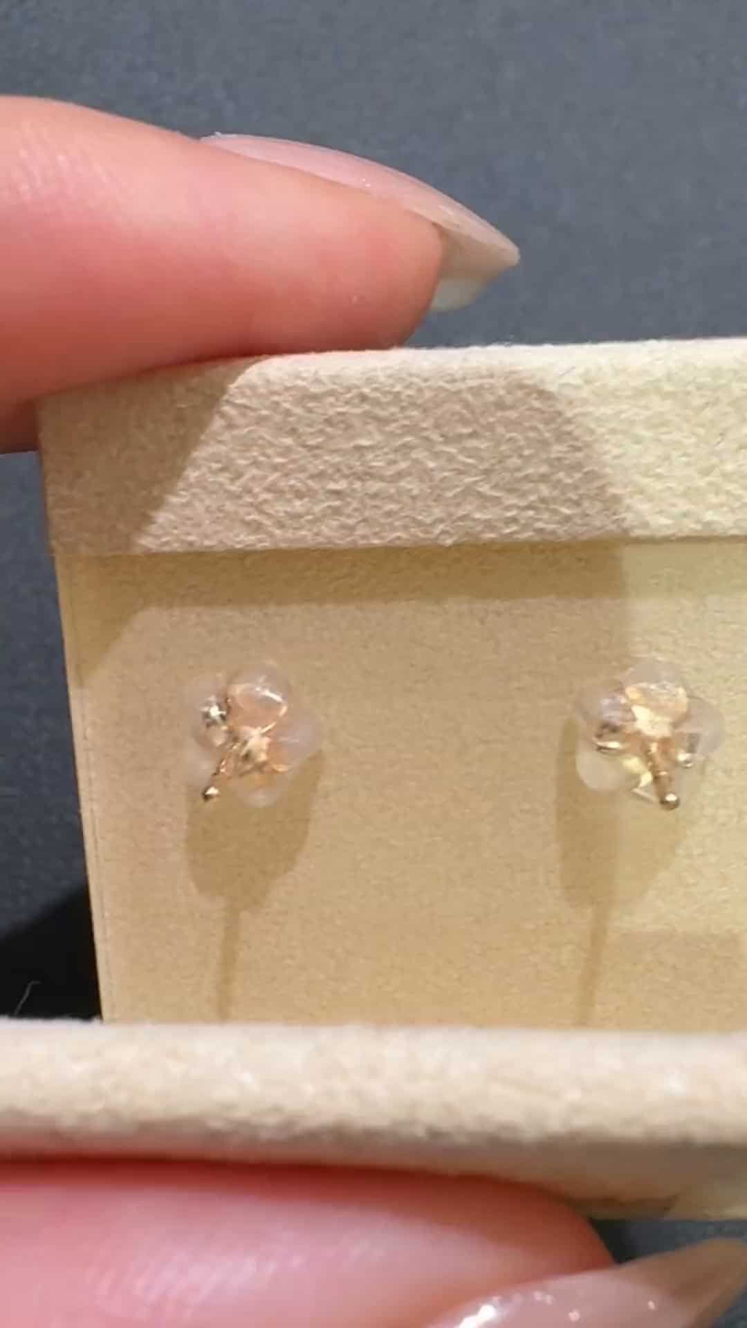 festaria bijou SOPHIA 新宿タカシマヤ店 羽成 樹愛