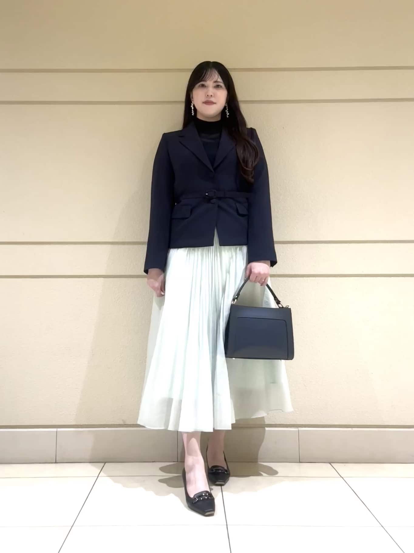 STAFF STYLING|ANAYI OFFICIAL ONLINE STORE｜アナイ 公式サイト