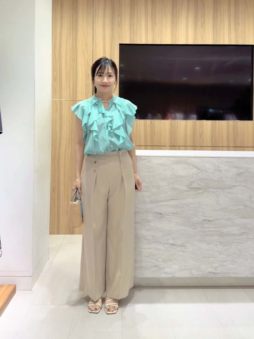 STAFF STYLING|ANAYI OFFICIAL ONLINE STORE｜アナイ 公式サイト