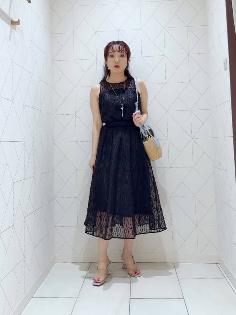 STAFF STYLING|ANAYI OFFICIAL ONLINE STORE｜アナイ 公式サイト