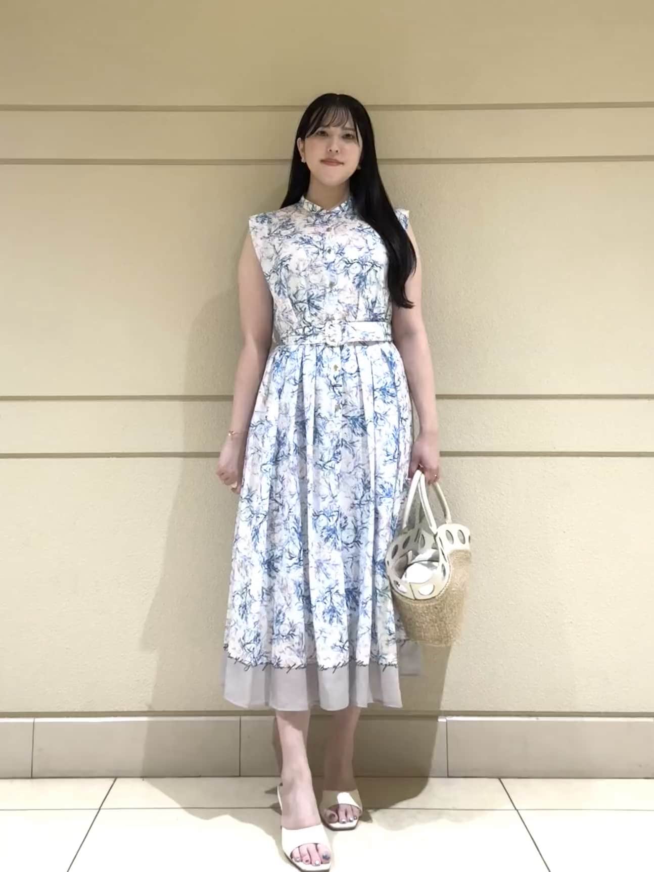 STAFF STYLING|ANAYI OFFICIAL ONLINE STORE｜アナイ 公式サイト