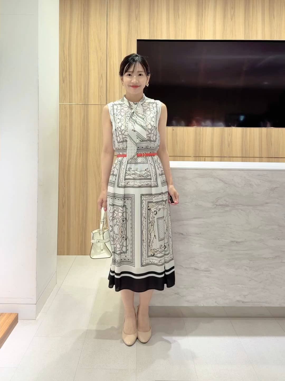 STAFF STYLING|ANAYI OFFICIAL ONLINE STORE｜アナイ 公式サイト