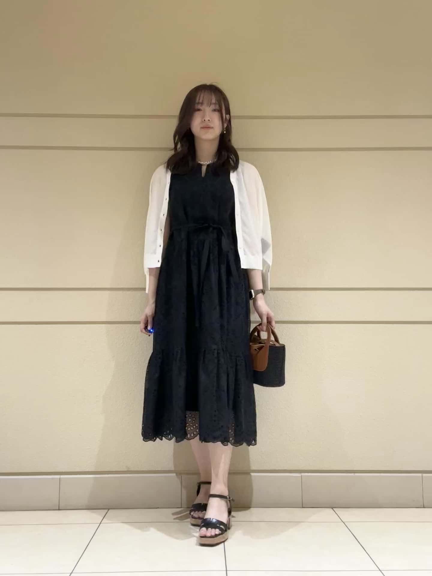 STAFF STYLING|ANAYI OFFICIAL ONLINE STORE｜アナイ 公式サイト