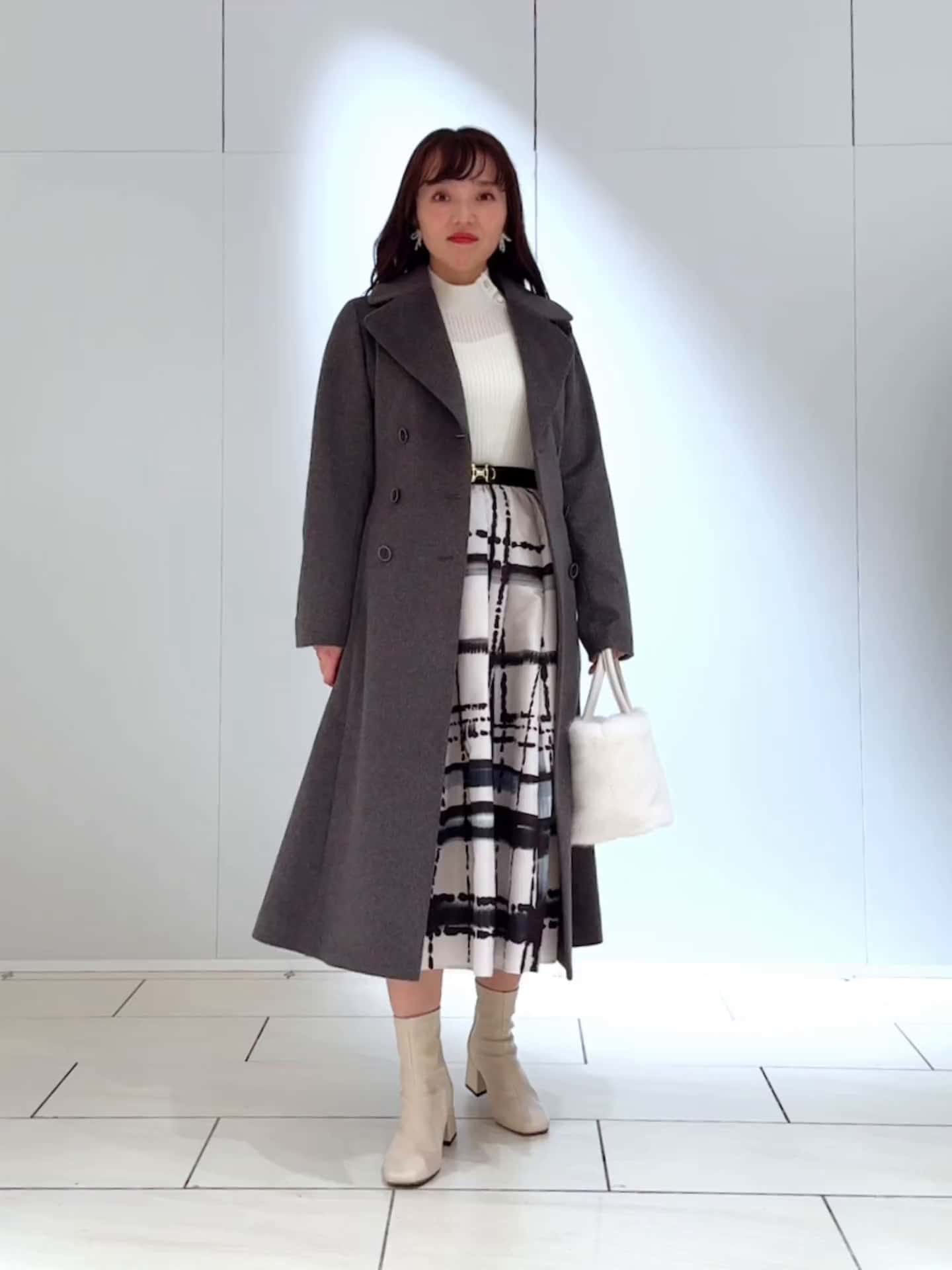 STAFF STYLING|ANAYI OFFICIAL ONLINE STORE｜アナイ 公式サイト