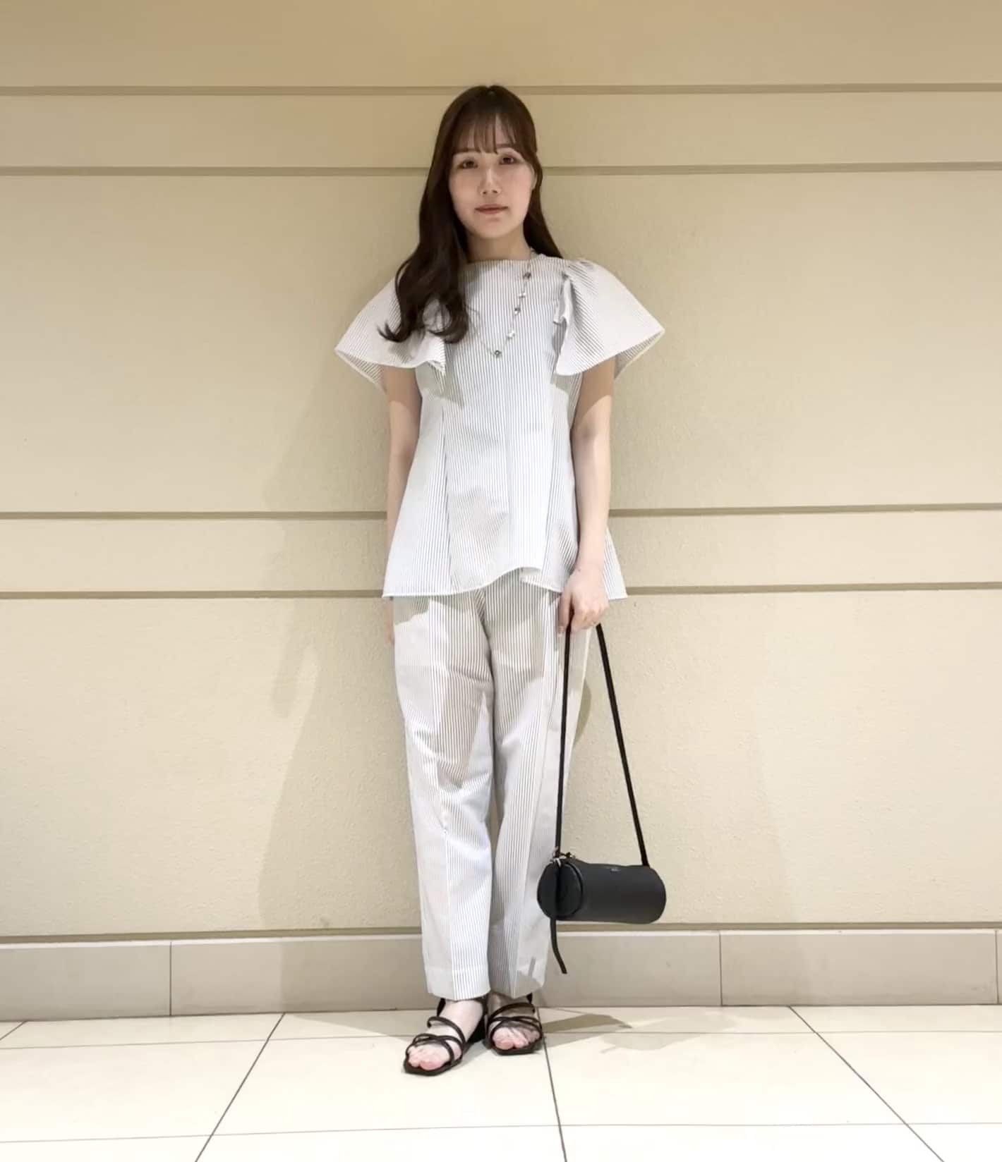 ろろろ【未使用】ANAYI サッカーストレッチスリットパンツ 38 STAFF STYLING|ANAYI OFFICIAL ONLINE STORE｜アナイ 公式サイト