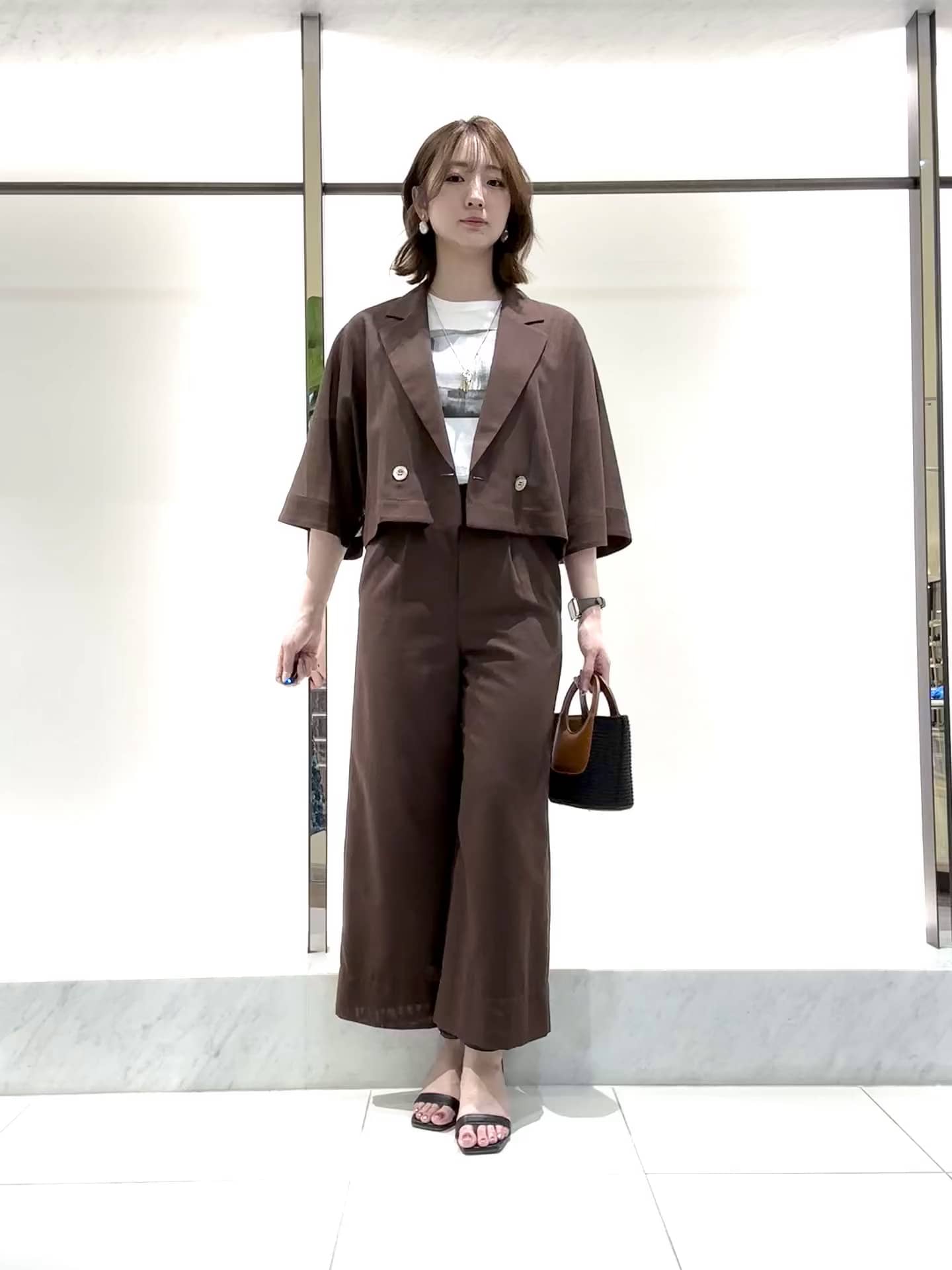 STAFF STYLING|ANAYI OFFICIAL ONLINE STORE｜アナイ 公式サイト