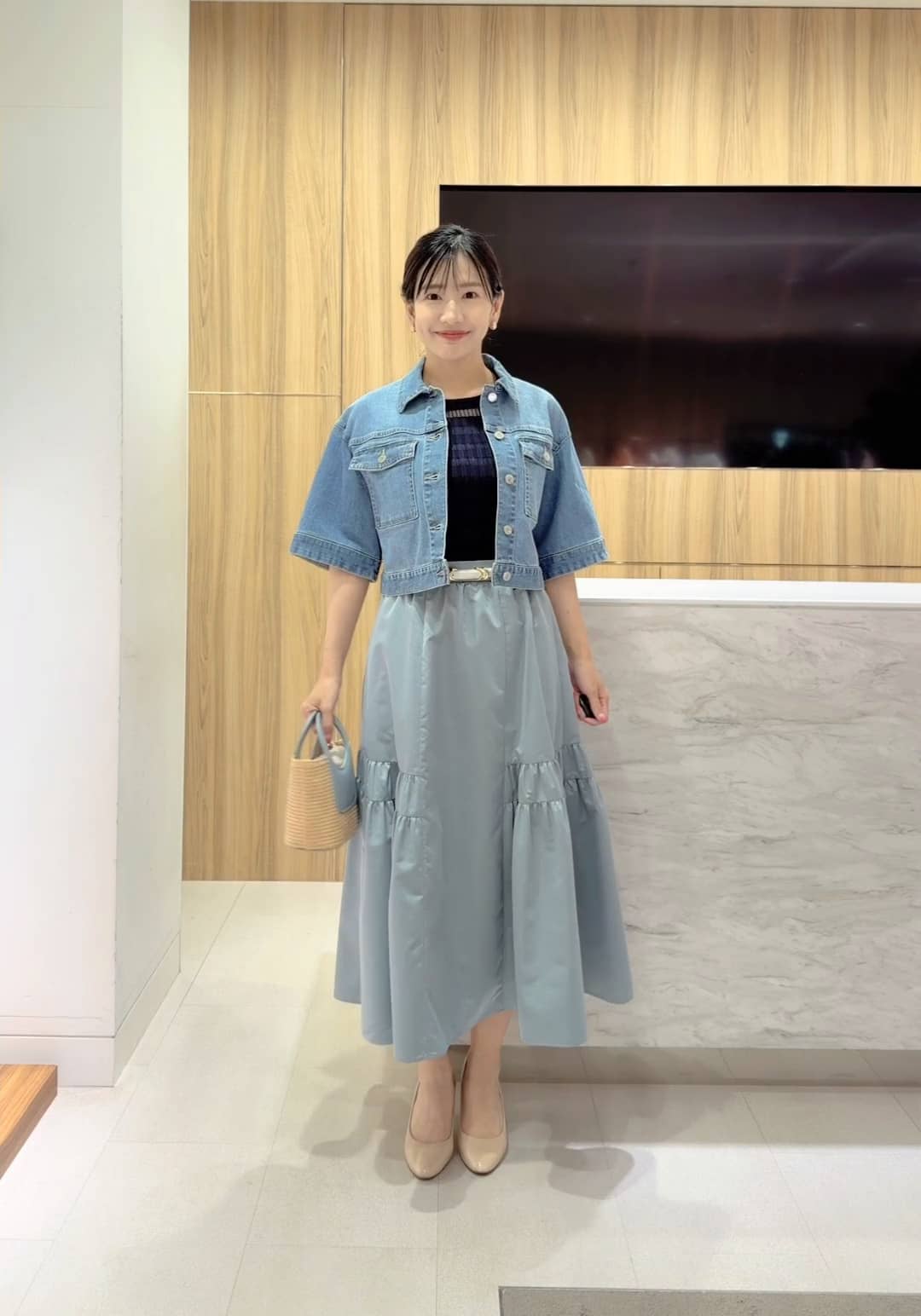 STAFF STYLING|ANAYI OFFICIAL ONLINE STORE｜アナイ 公式サイト