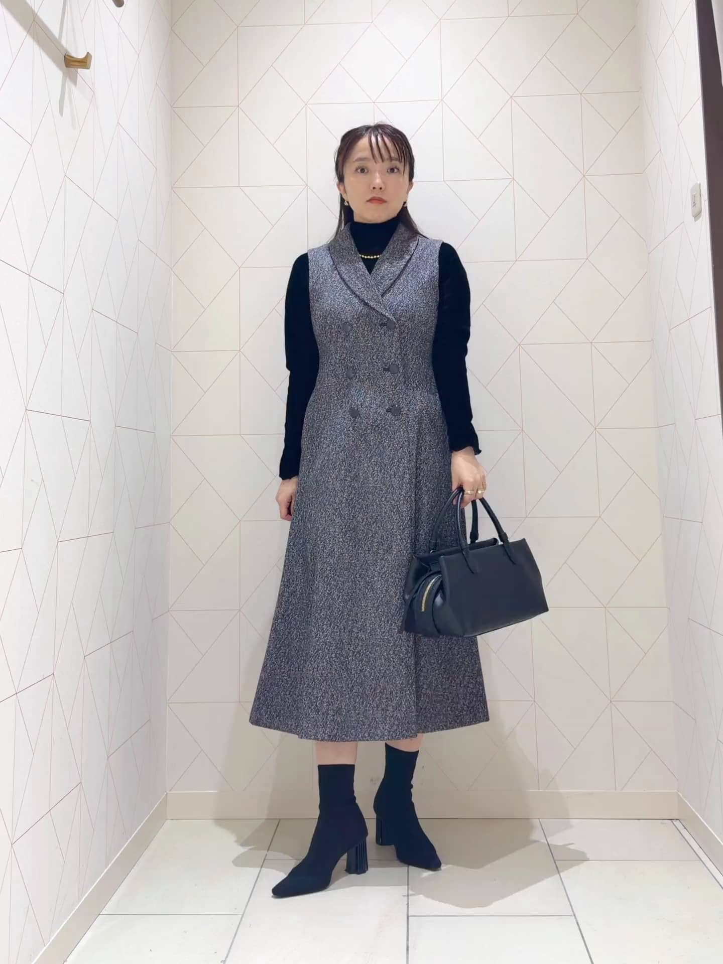 STAFF STYLING|ANAYI OFFICIAL ONLINE STORE｜アナイ 公式サイト