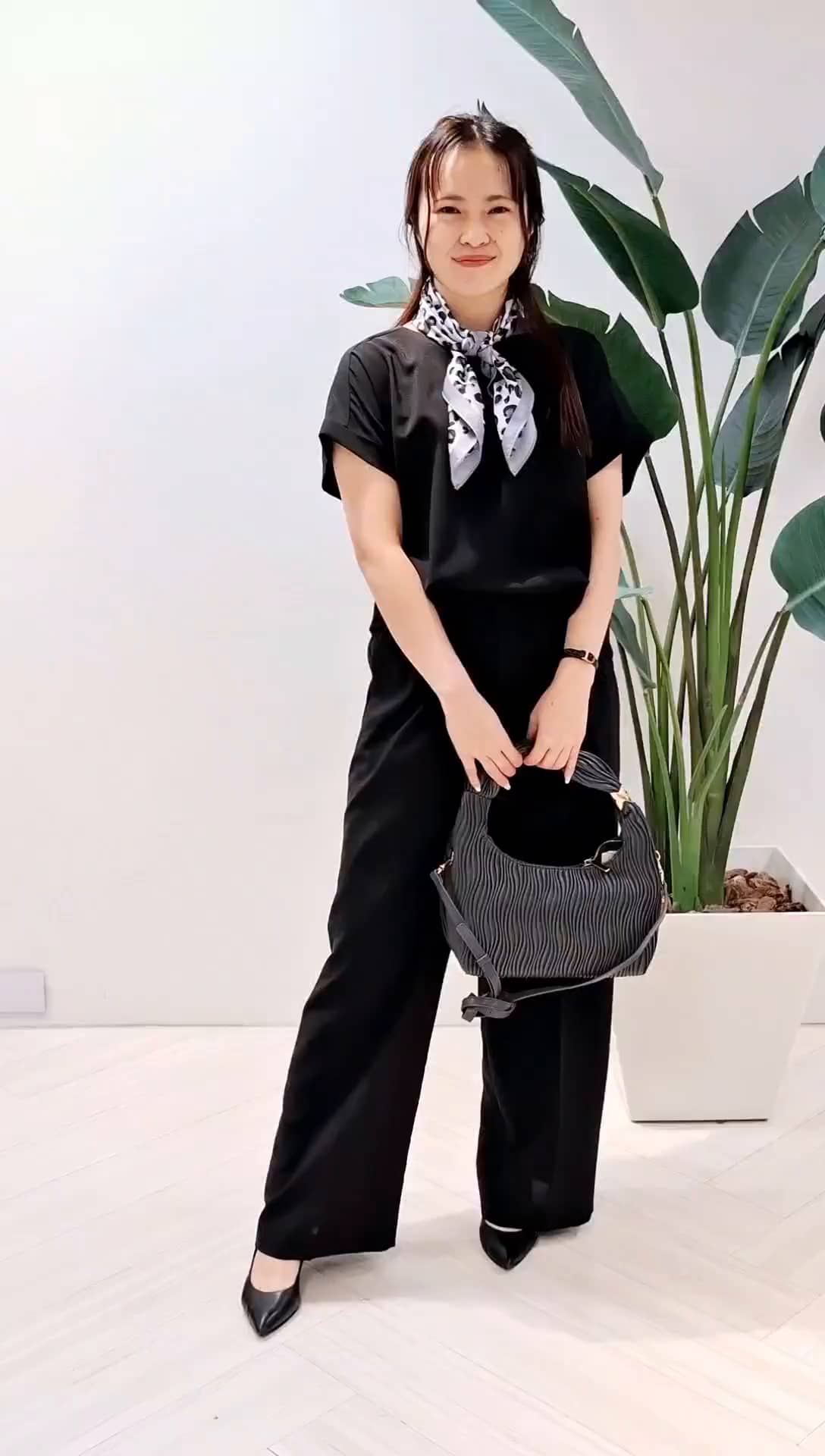 Osakaトライアングルクリップ（ヘッドアクセサリー） | UNTITLED（アン