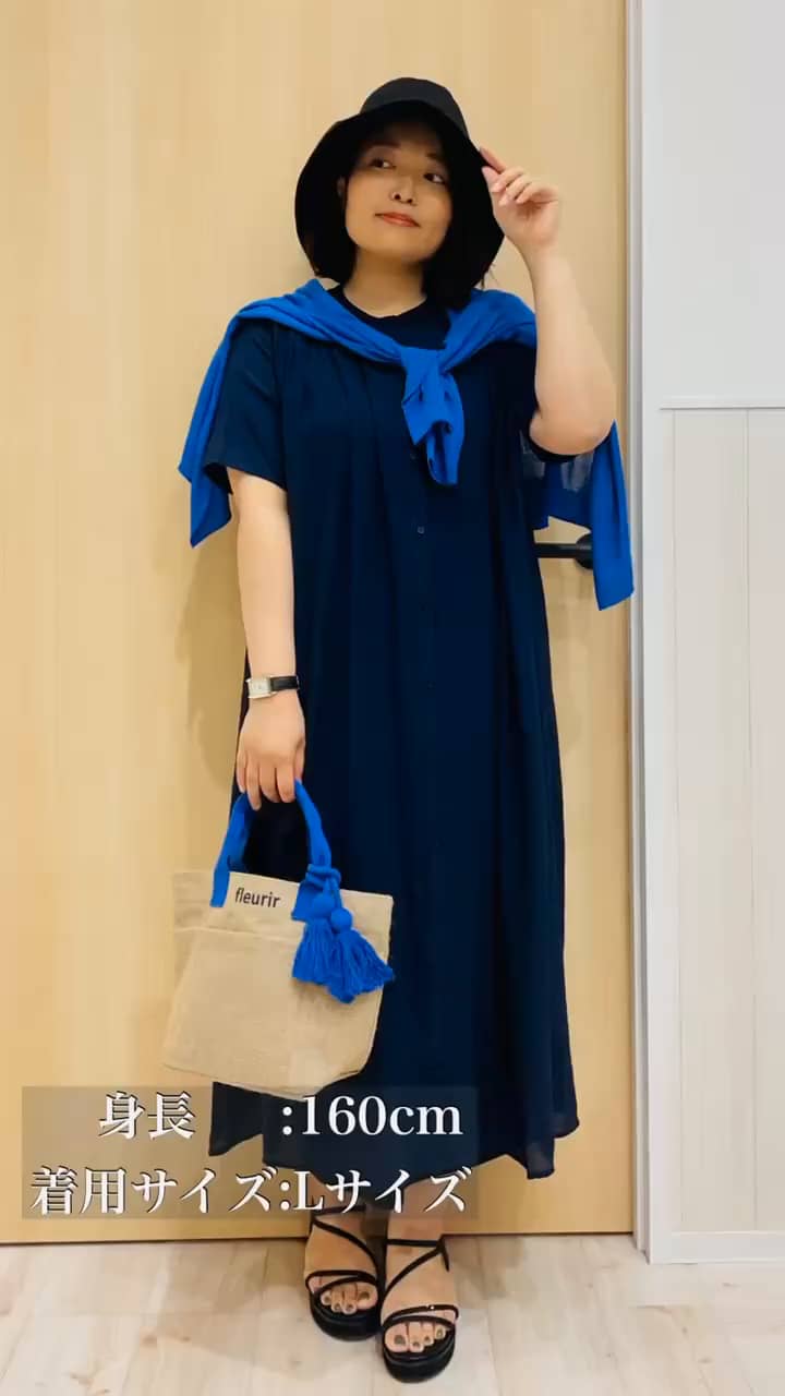 ローラアシュレイ 新品クッション2個　フェザーパッド　新品 LAURA ASHLEY - ローラアシュレイ 2Pシートクッション 新品の