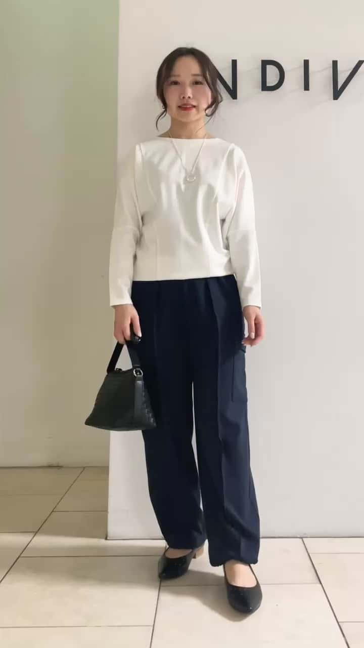 【インディヴィ ヴァイ】未使用　サテンカーゴパンツ　05　洗える　黒　日本製 INDIVI - INDIVI 【洗える/ウエストゴム/サテン/日本製】カーゴ