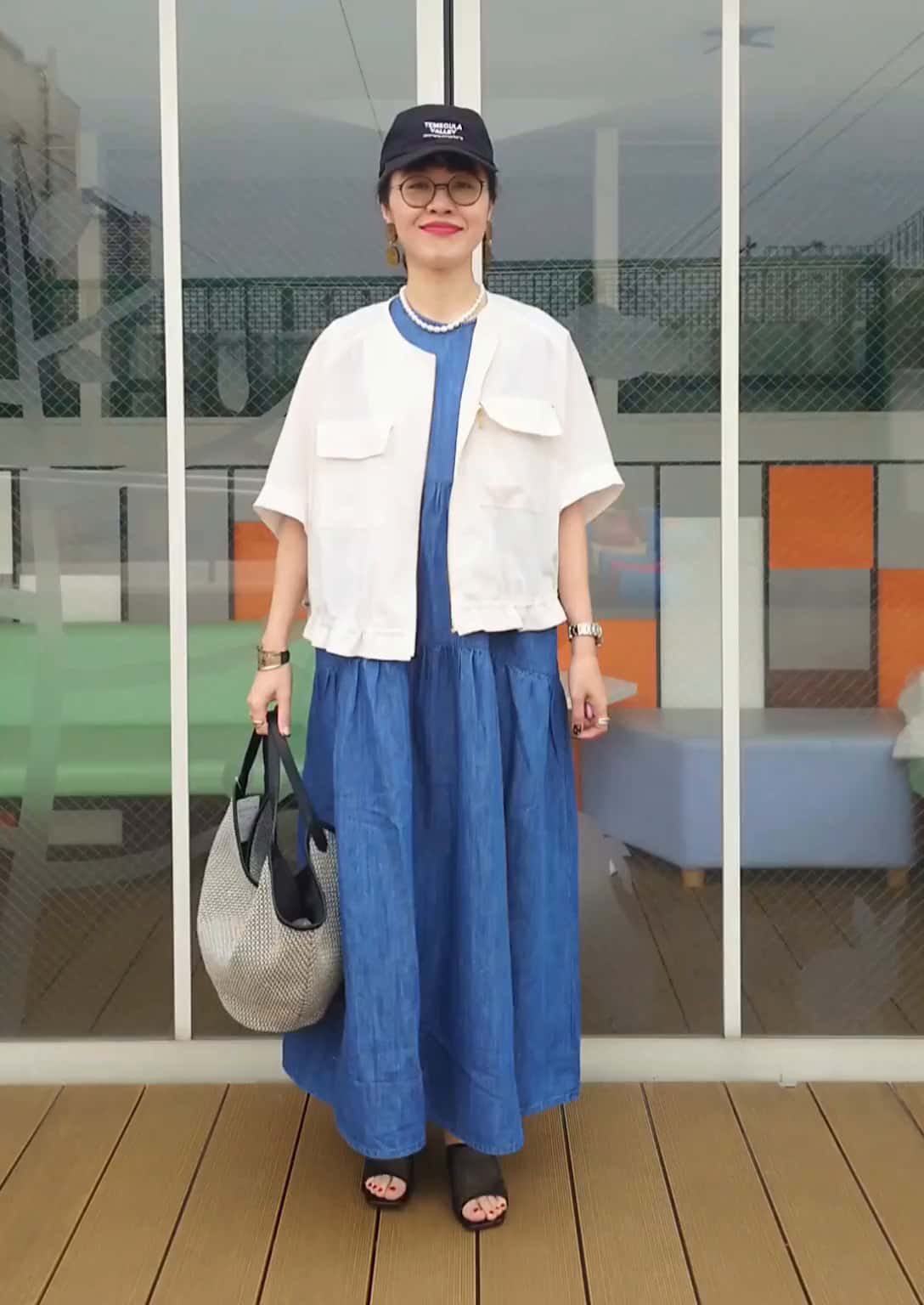 ノースリーブティアードワンピース　ライトブルー アリ刺繍ティアードノースリーブ前あきワンピース｜マライカ公式通販