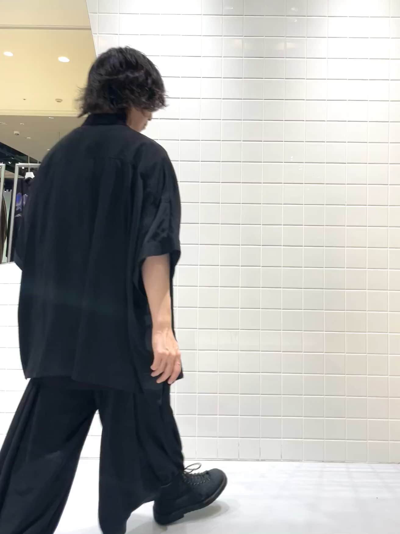 64353243