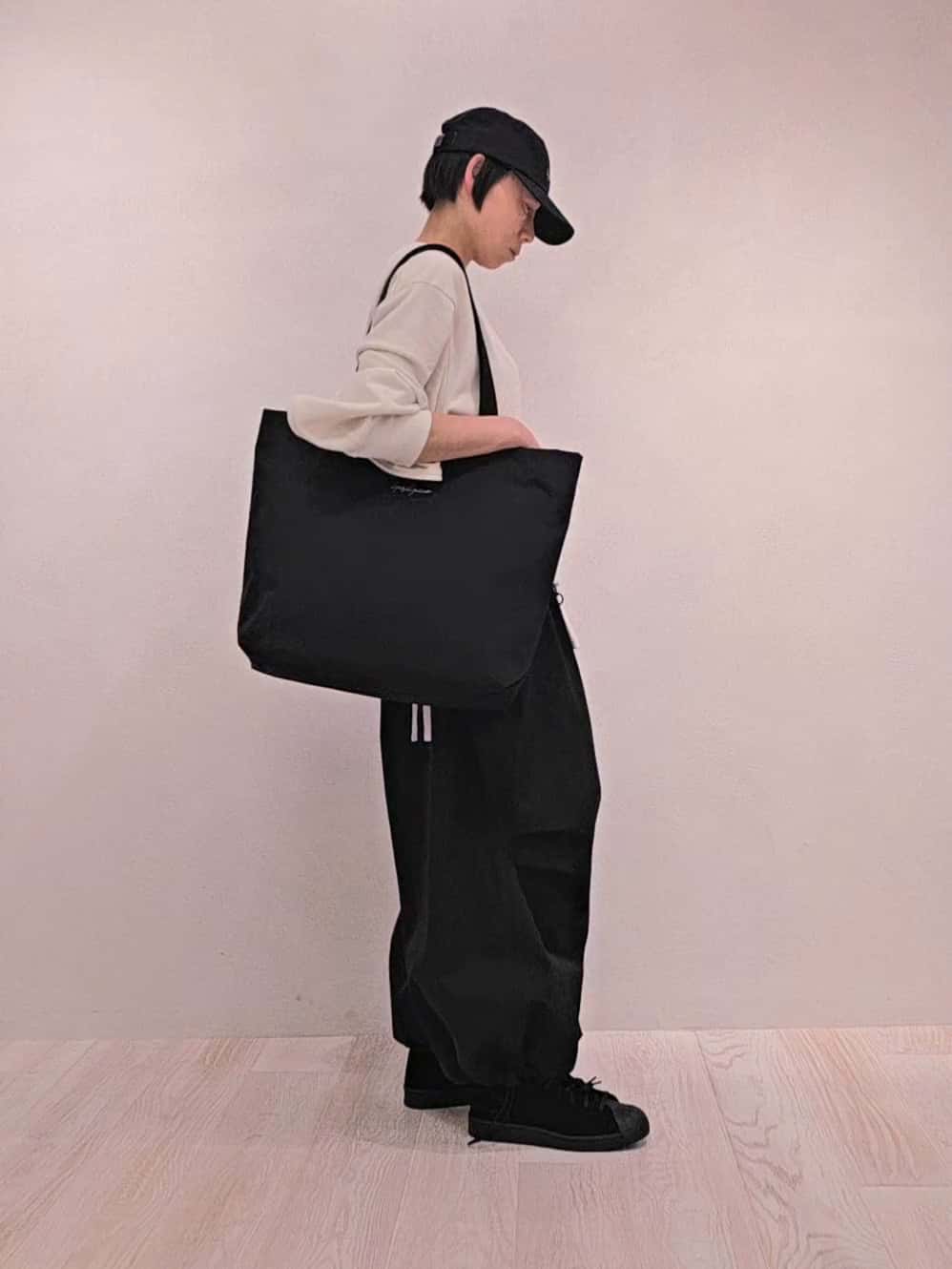 Y-3 内田すずめ トートバッグ ヨウジヤマモト ヨウジヤマモト 内田すずめ ゆりかご カットソー 3 ブラック