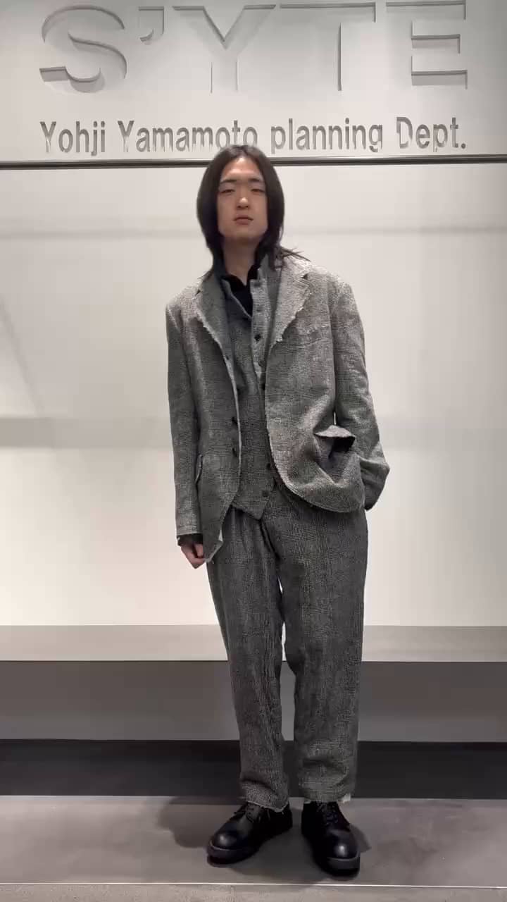 54217952