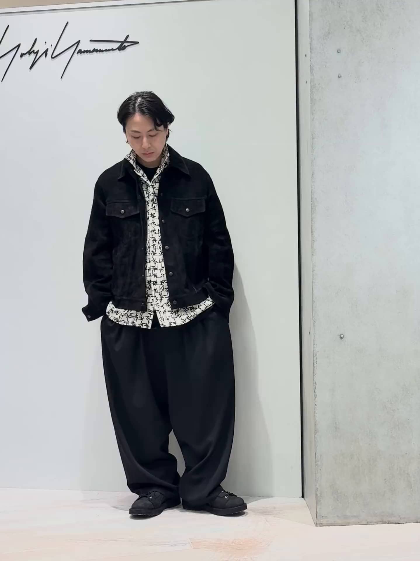 浩太朗　804045黒カラータイプお写真2枚目掲載ワンタッチロック STAFF STYLING｜THE SHOP YOHJI YAMAMOTO