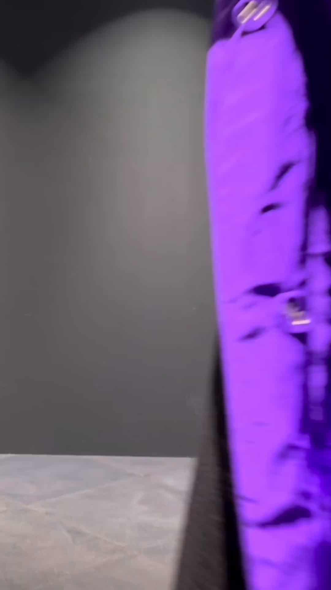 53281234