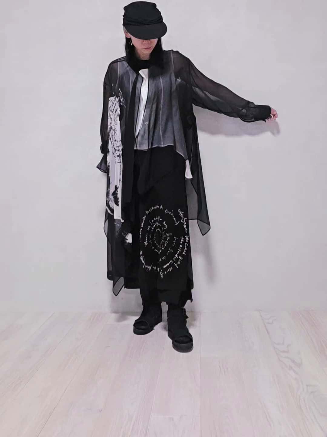 STAFF STYLING｜THE SHOP YOHJI YAMAMOTO