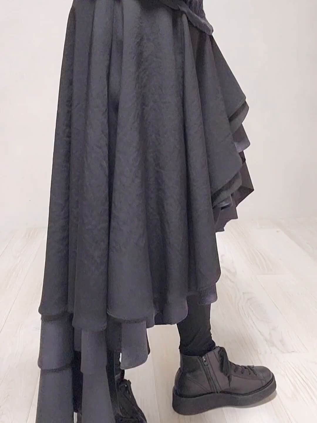 43687121
