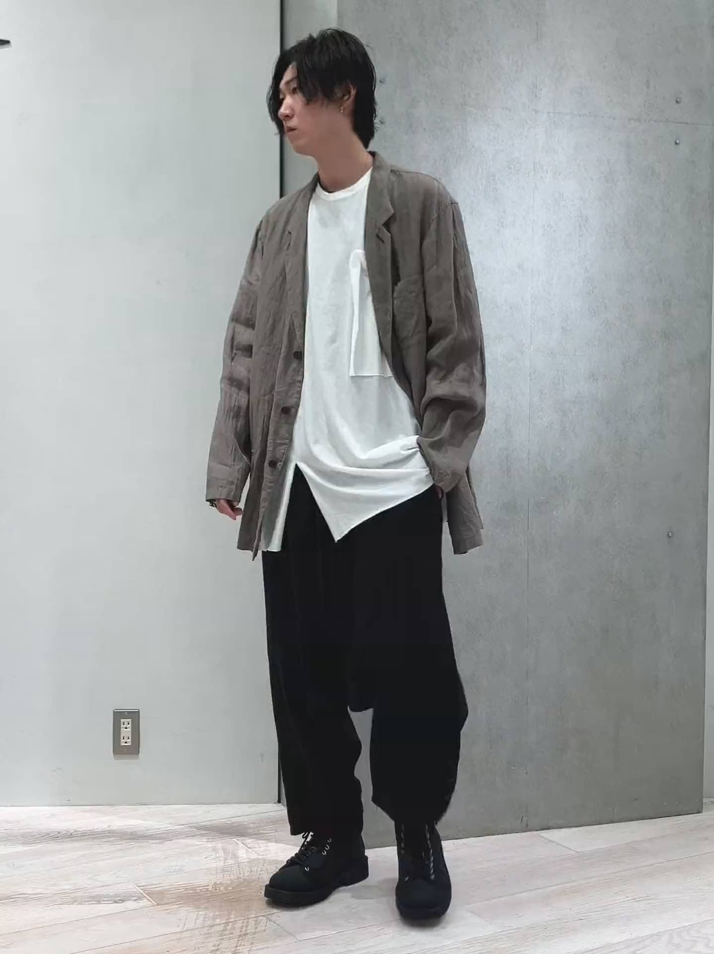 61818916