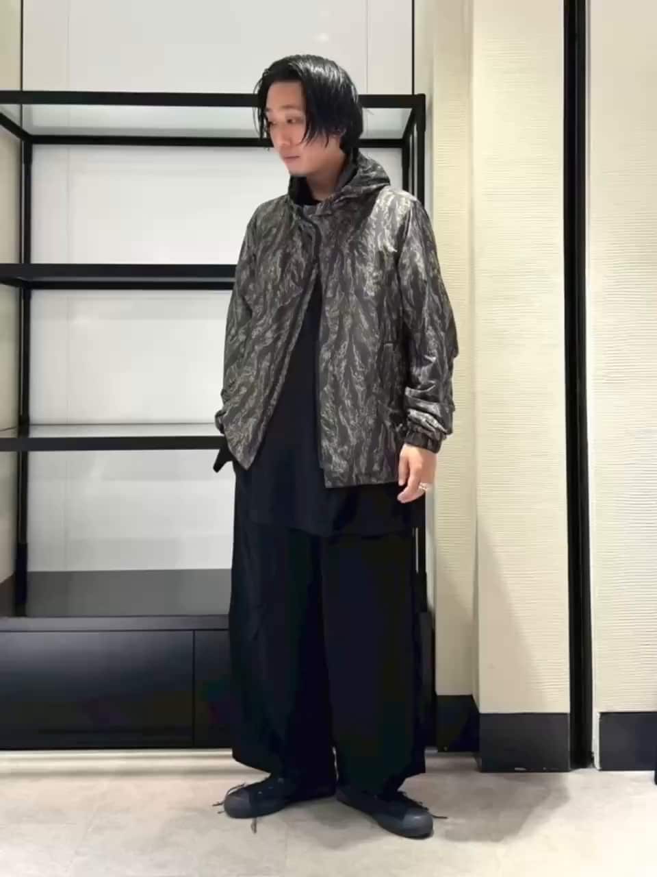 187527