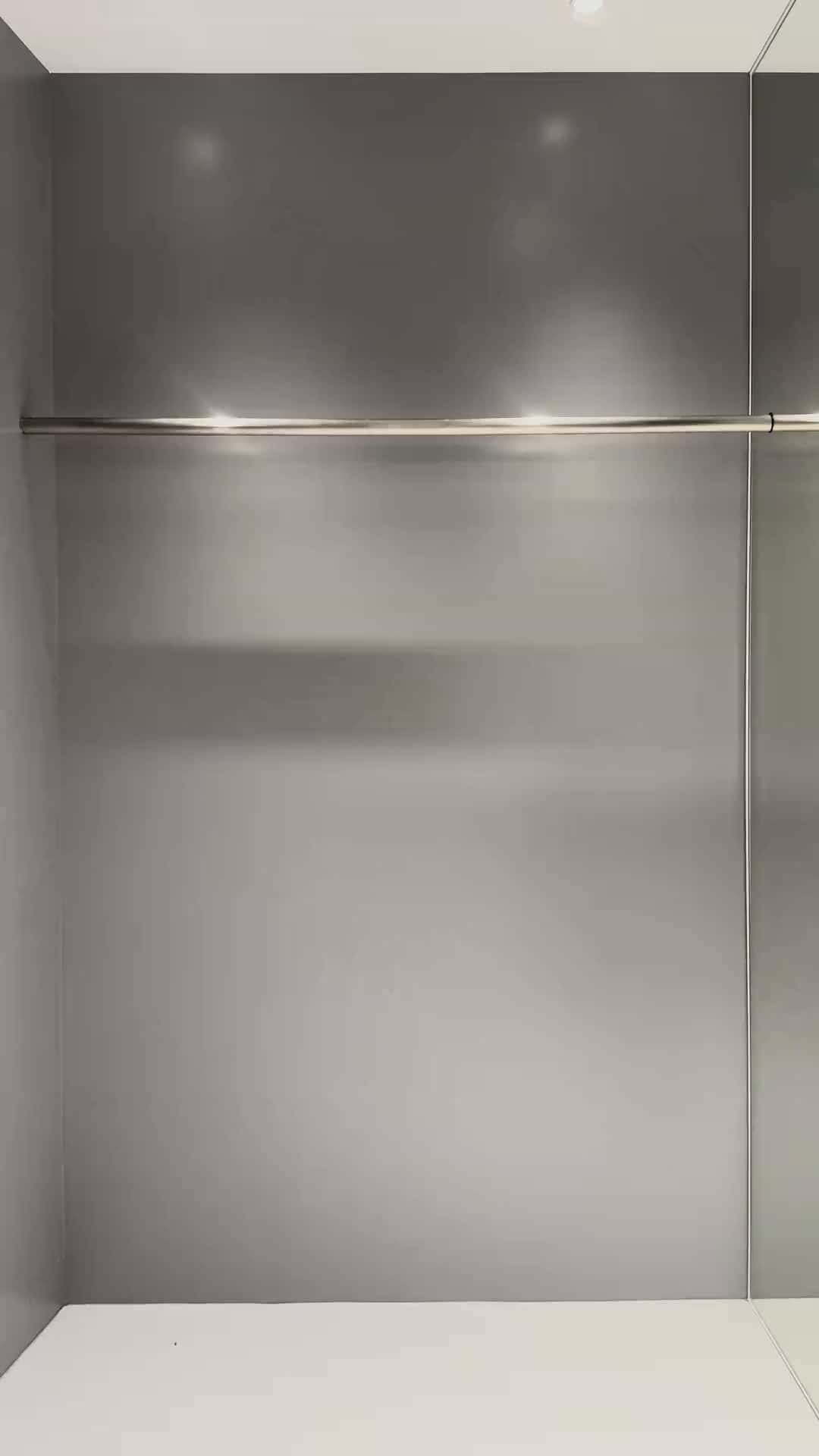 62532128