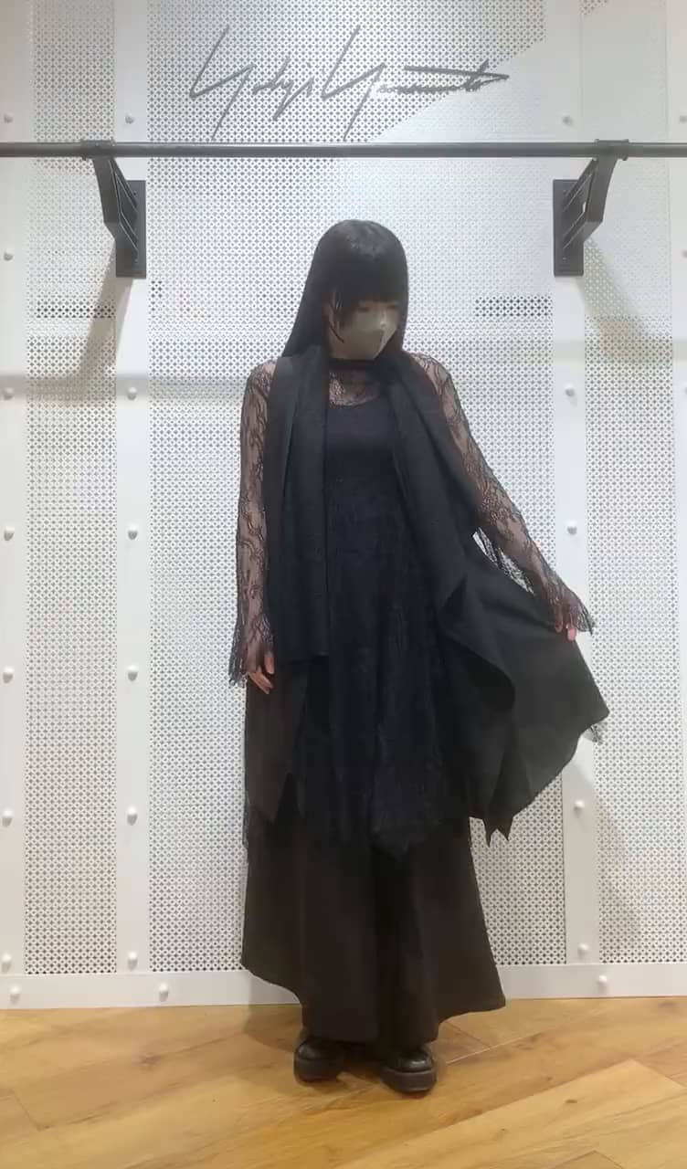 188133