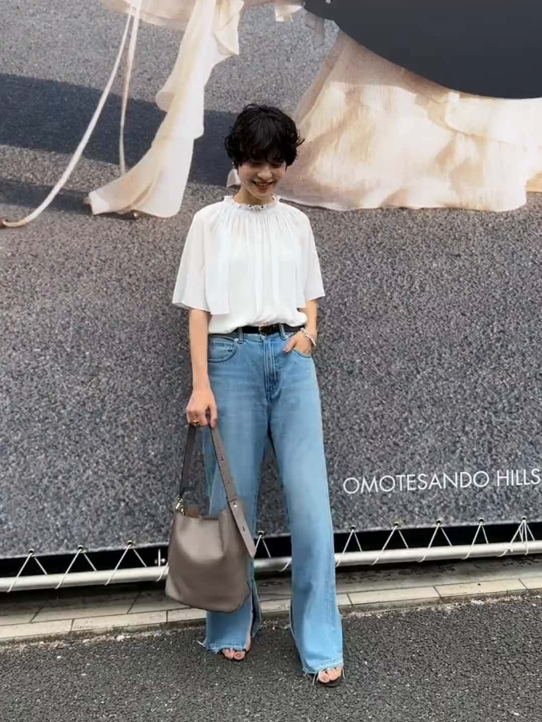 こよみページ レタリングロゴ入り ルーズフィット ジョガーパンツ (単品)