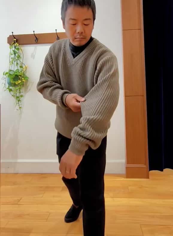 2026.01.16 BATONER ノーリーズグッドマン別注　Ｖネックニットのコーディネート サムネイル画像