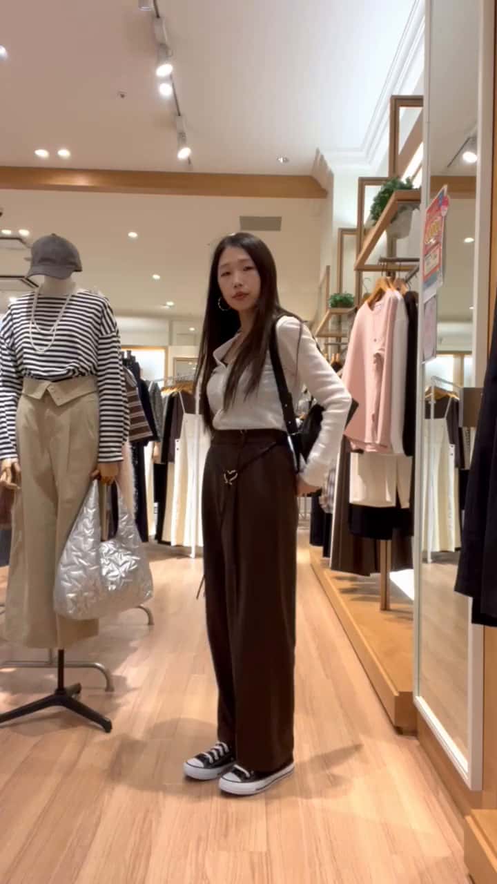 2025.10.31 シンプル大人コーデ🤍🤎 サムネイル画像