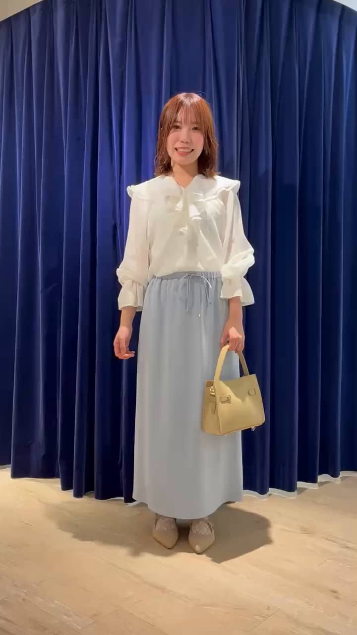 2026.03.27 ラッフルブラウス×スカート🩵 サムネイル画像