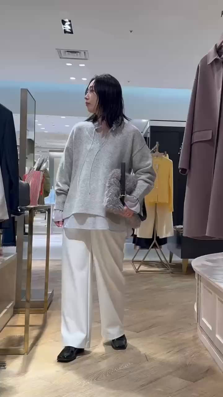 2025.12.19 ニットレイヤード サムネイル画像