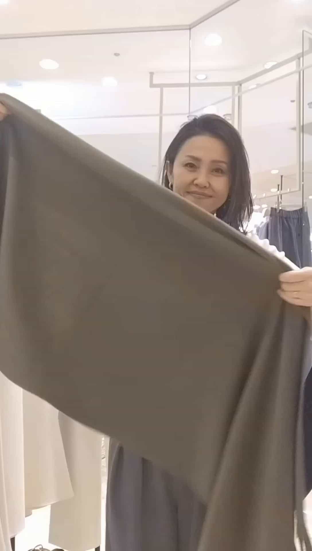 2025.12.06 巻かないストールアレンジ① サムネイル画像