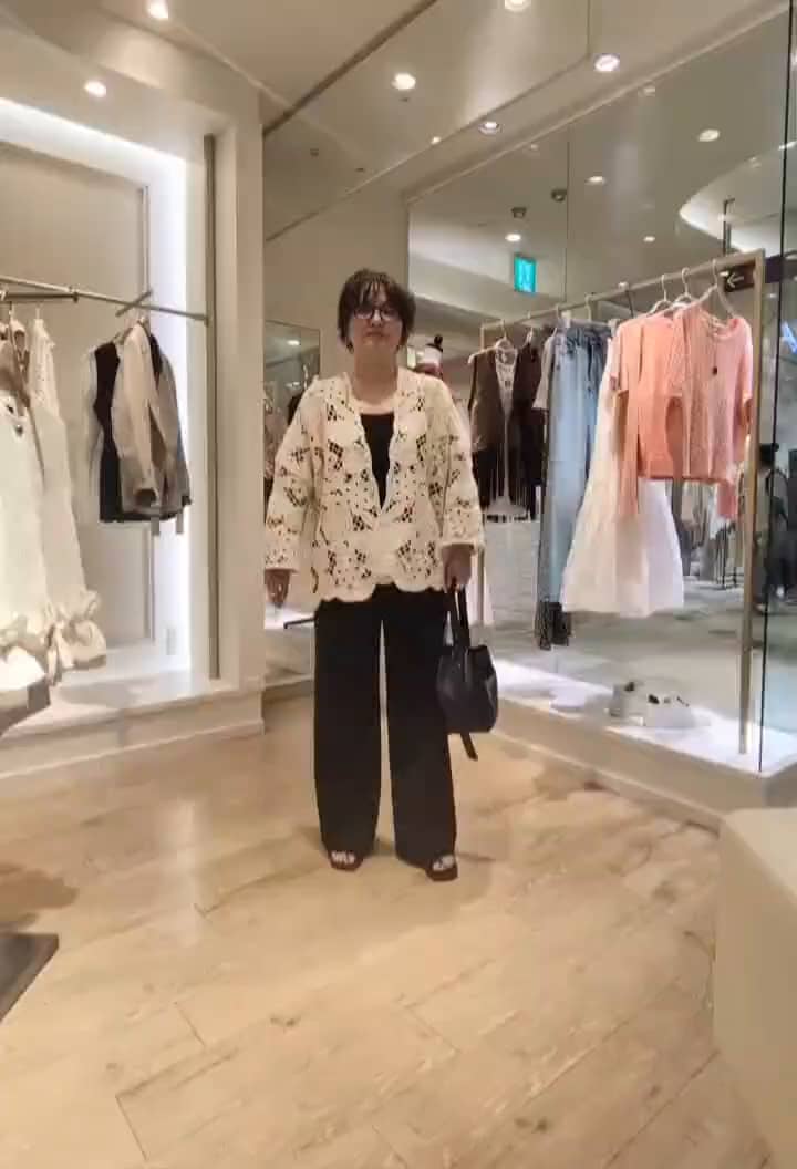 2025.08.27 大人かわいいレースボレロ サムネイル画像