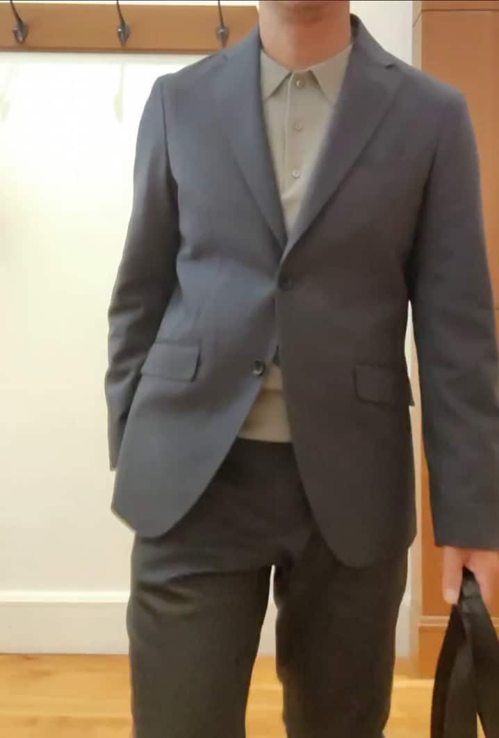 2025.10.30 吸湿発熱素材「ソフトサーモ」セットアップの暖かビジネスコーディネート サムネイル画像