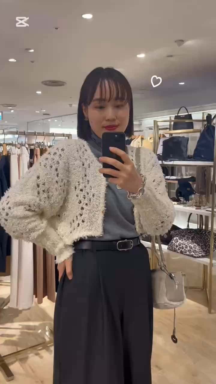 2025.09.28 新作ニットご紹介 サムネイル画像