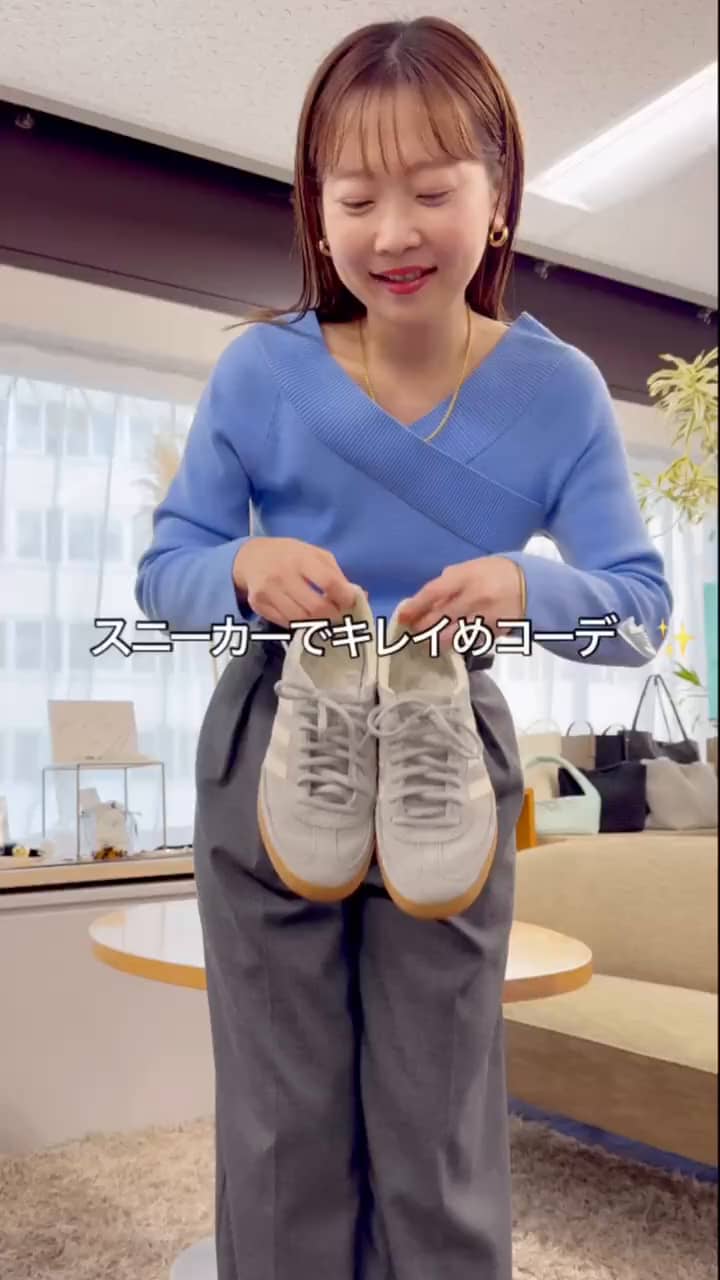 2024.11.29 スニーカーでキレイめコーデ👟✨ サムネイル画像