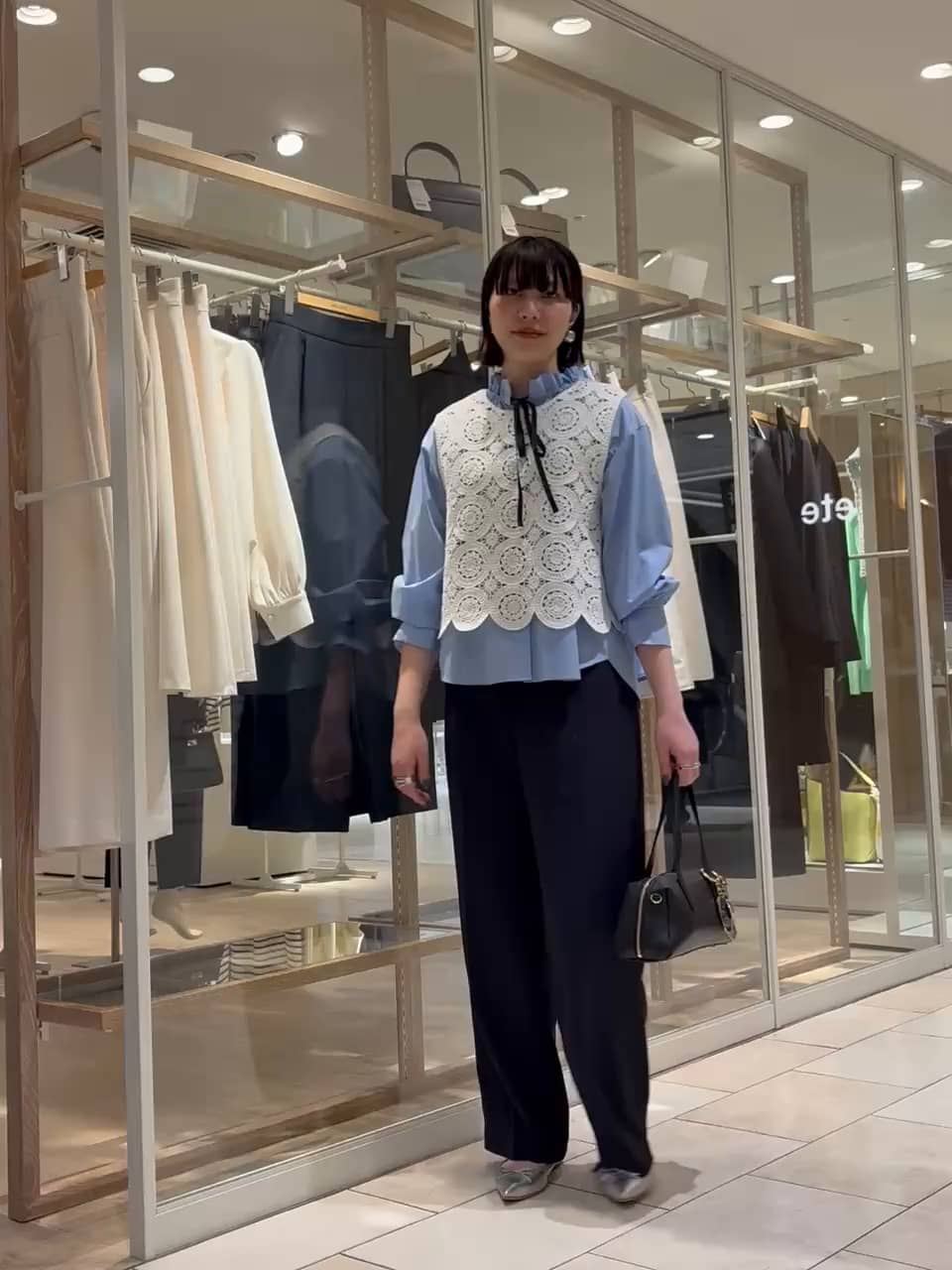 WEB限定 SPECIAL PRICE！］サークルレース2WAYベスト（4-0035-7